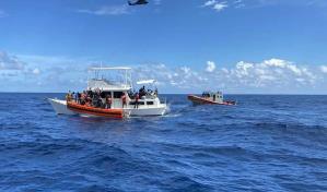 Más de un centenar de migrantes haitianos llegan a Florida en un velero