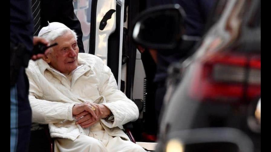 Portugal declara un día de luto por la muerte de Benedicto XVI Portugal declara un día de luto por la muerte de Benedicto XVI