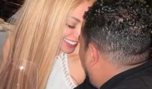 La Materialista y mánager de El Alfa gritan su amor y se llaman esposos