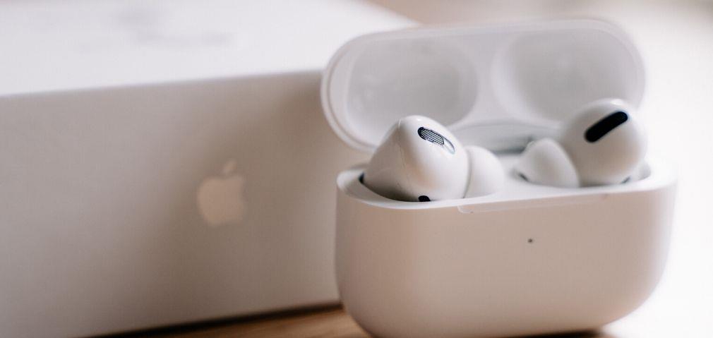 Apple tendría una versión económica de los Airpods