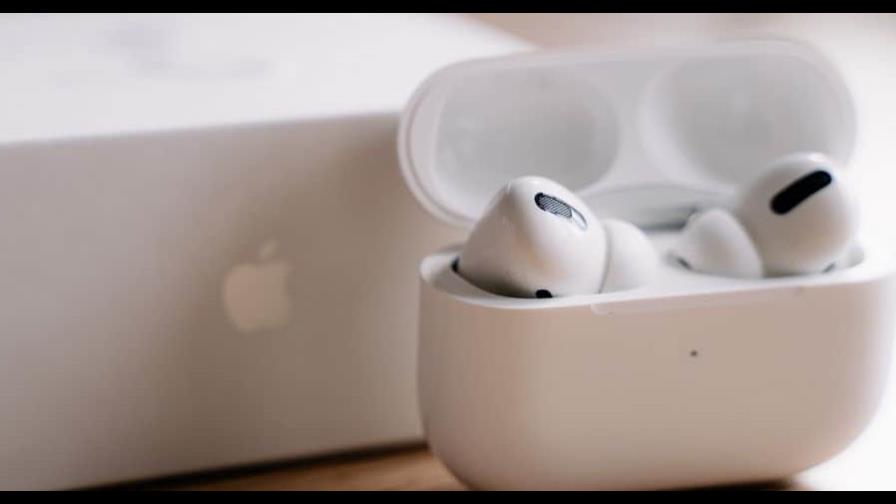 Apple tendría una versión económica de los Airpods