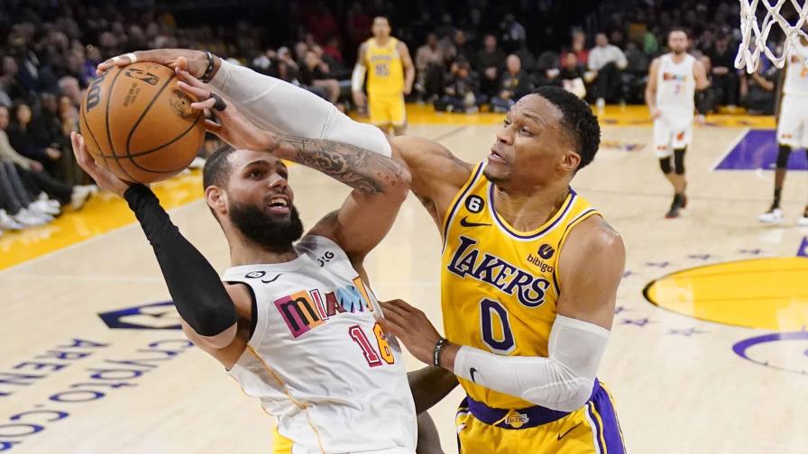 VIDEO | Dennis Schröder impulsa victoria de Lakers sobre Heat VIDEO | Dennis Schröder impulsa victoria de Lakers sobre Heat