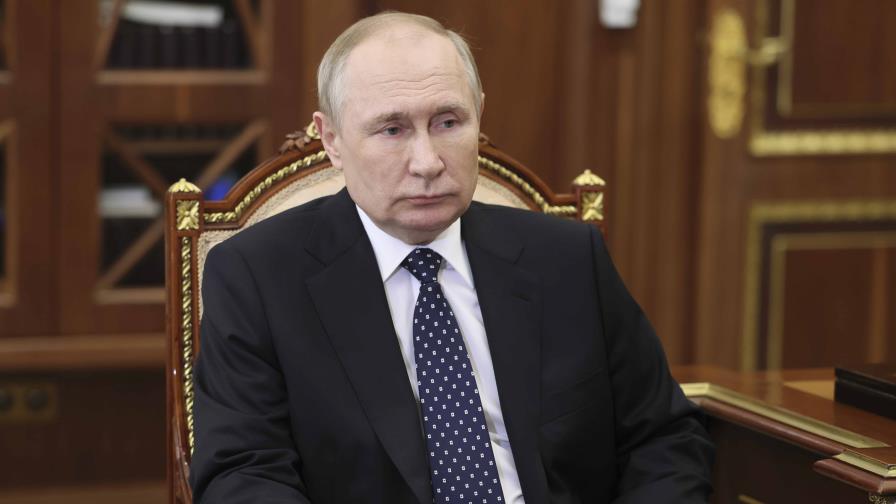 Putin dice que está dispuesto a dialogar si Ucrania cumple sus condiciones