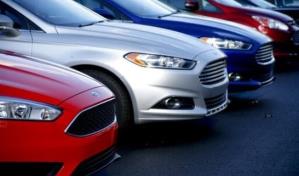 EEUU: Ventas de autos caen 8 %, su nivel más bajo en más de una década