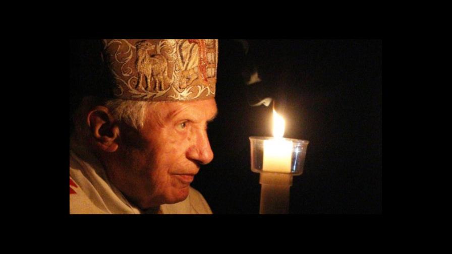 El pueblo de Ratzinger en su funeral: fieles, clero y turistas con suerte
