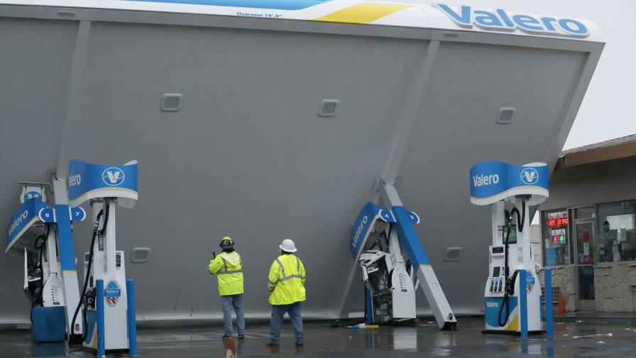 Tormenta en California causa al menos dos muertes y deja a miles sin energía