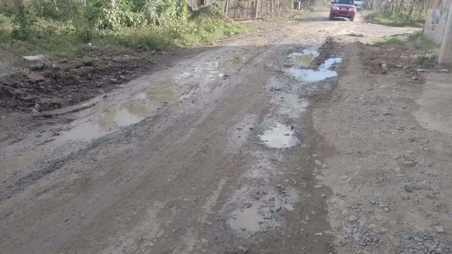 Piden terminación de calles en Hato Mayor del Rey