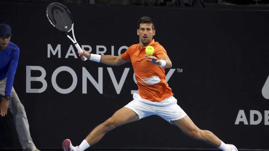 Djokovic gana en cuartos y enfrentará a Medvedev en Adelaide