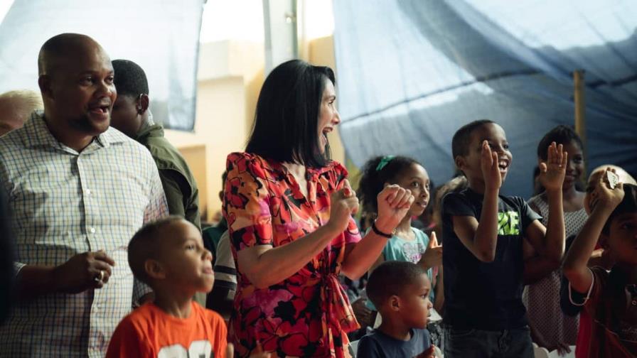 Primera dama celebra Día de los Reyes con niños en Las Cañitas