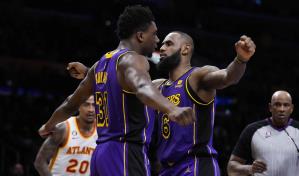 VIDEO | Lakers de LeBron derrotan a Hawks en seguidilla de cuatro victorias
