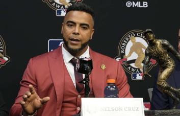 Nelson Cruz tiene ofertas para seguir jugando