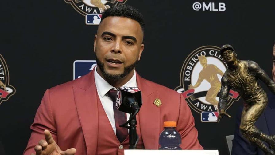 Nelson Cruz tiene ofertas para seguir jugando