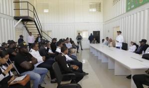 En Elías Piña, director de Migración instruye a agentes a evitar sobornos