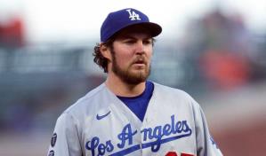 Los Dodgers dan ejemplo con Trevor Bauer por violencia doméstica Los Dodgers dan ejemplo con Trevor Bauer por violencia doméstica