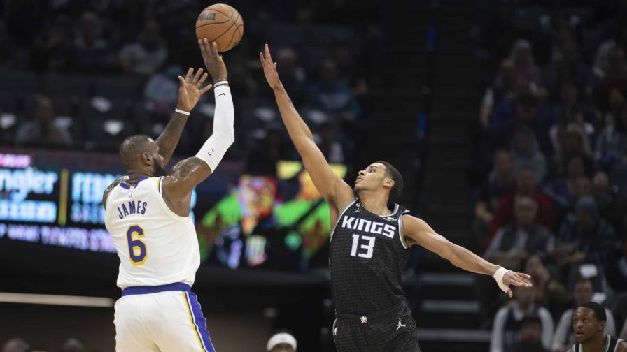 VIDEO|LeBron anota 37 puntos en triunfo de Lakers sobre Kings VIDEO|LeBron anota 37 puntos en triunfo de Lakers sobre Kings