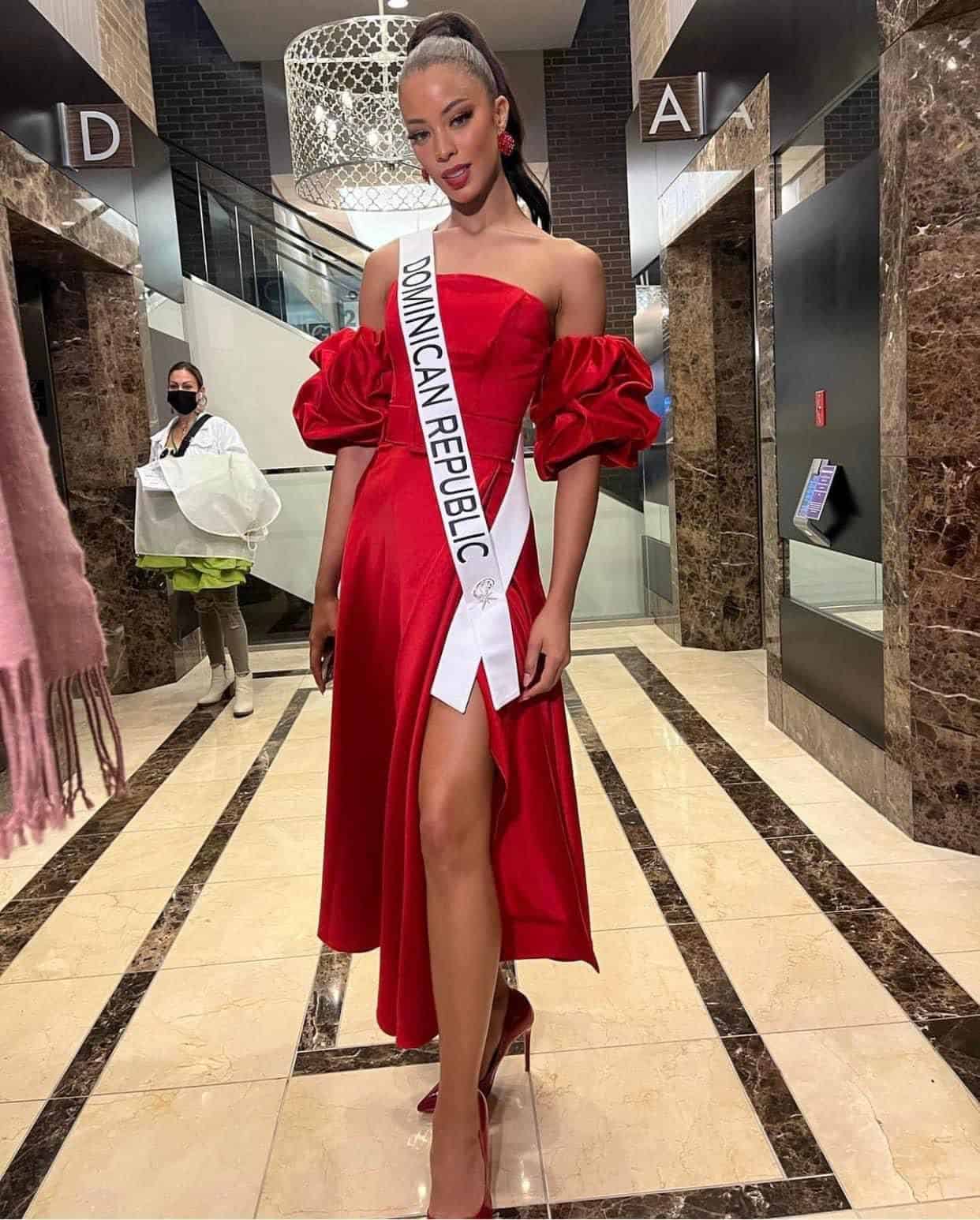 Andreína Martínez la Miss República Dominicana.