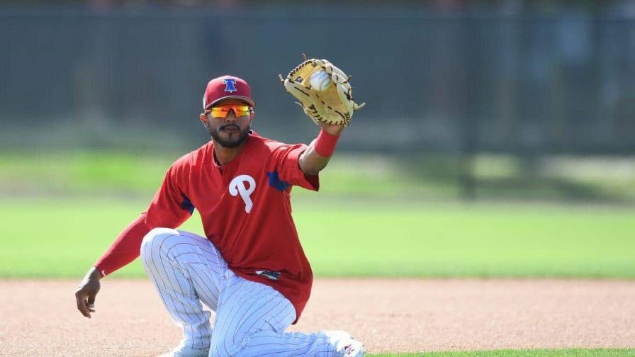 Licey contrata al jugador del cuadro Jesmuel Valentín