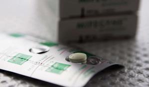 Casi dos tercios de los abortos en EE.UU. se realizaron con fármacos en 2023, según estudio