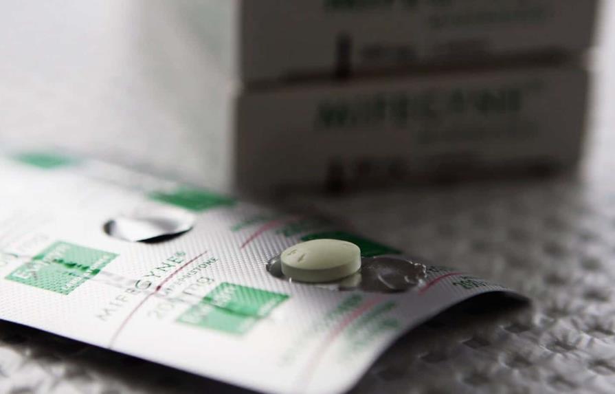 ¿Qué cambios trae la venta de píldoras abortivas en las farmacias de EEUU?