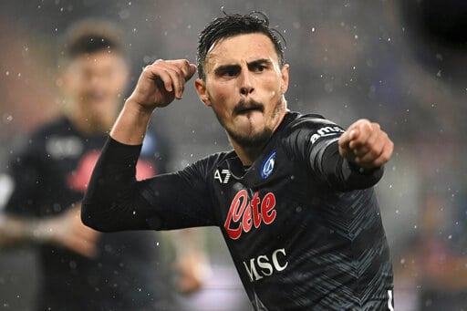 Napoli vence a Sampdoria y amplía ventaja en Serie A