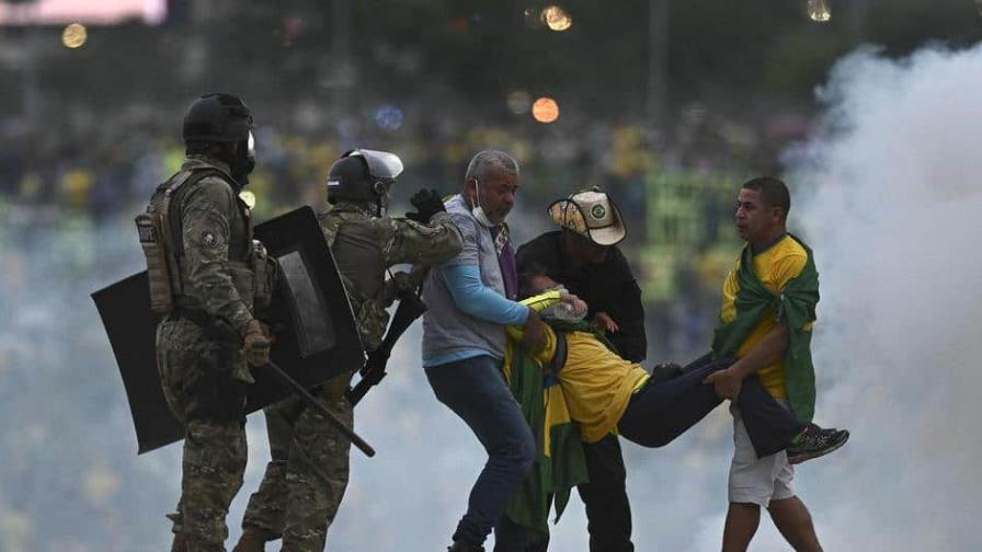 Suben a casi 200 los bolsonaristas detenidos por intento de golpe de Estado