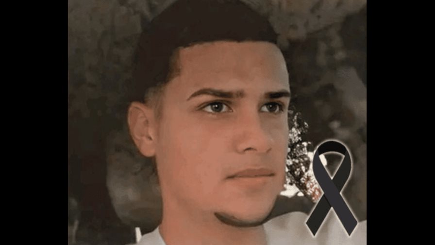 Apresan menor implicado en muerte de joven que recibió 102 puñaladas en San Francisco de Macorís Apresan menor implicado en muerte de joven que recibió 102 puñaladas en San Francisco de Macorís