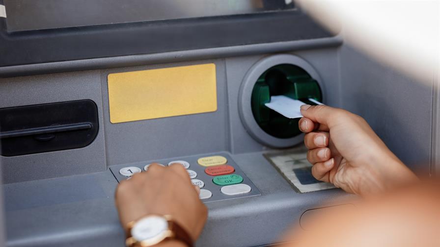 La Superintendencia reiteró a los bancos las reglas del bloqueo de cuentas La Superintendencia reiteró a los bancos las reglas del bloqueo de cuentas