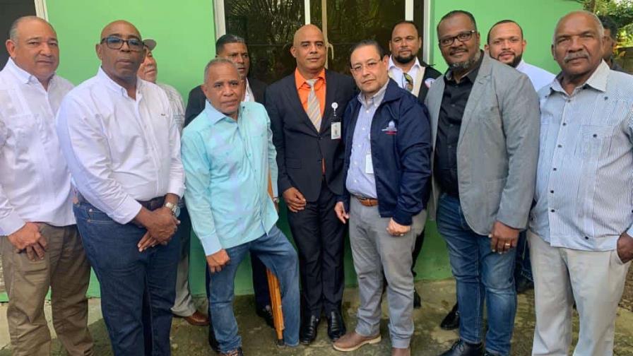 Juramentan nuevo encargado de Medio Ambiente en La Altagracia