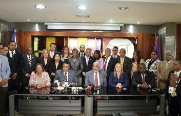 Diputados del PLD advierten aprobación de ley Fideicomiso Público viola la Constitución