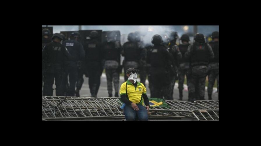 Nadie acude a la nueva convocatoria de manifestación golpista en Brasil Nadie acude a la nueva convocatoria de manifestación golpista en Brasil