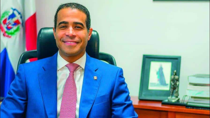 Ley de Fideicomisos Públicos es orgánica dice secretario jurídico del PLD Ley de Fideicomisos Públicos es orgánica dice secretario jurídico del PLD