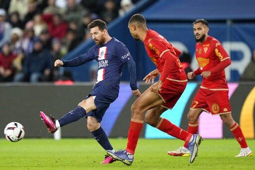 Messi anota en su regreso con el PSG, supera al Angers