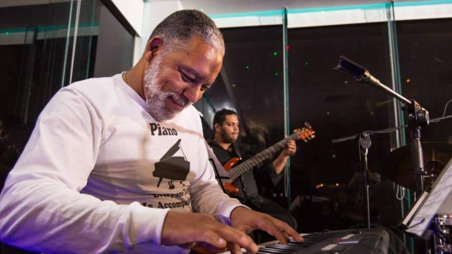 Designan al maestro Rafelito Mirabal como director de cultura en Santiago