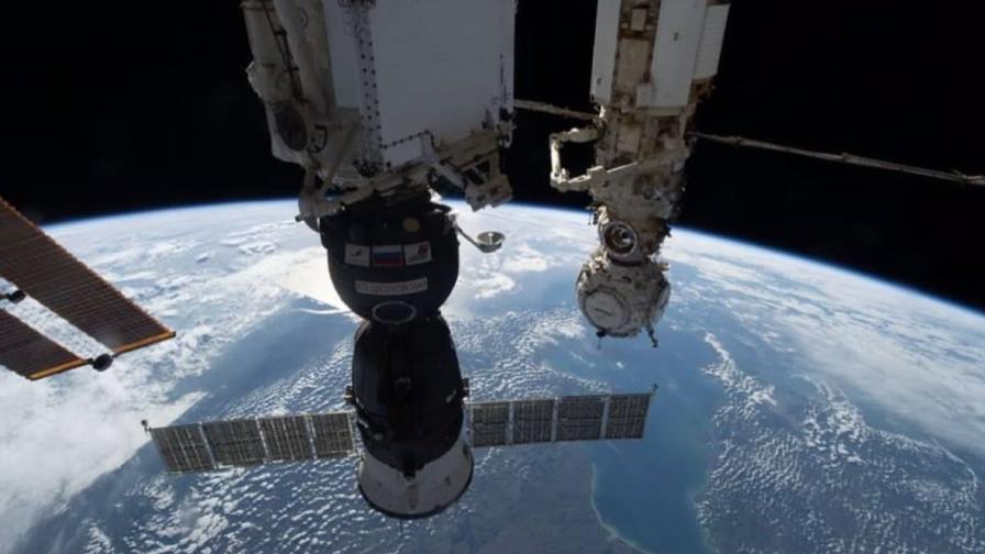 Rusia enviará nave de rescate a la ISS para traer a tres tripulantes a la Tierra