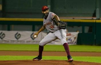 Indios de Mayagüez toma ventaja sobre Criollos de Caguas en Puerto Rico