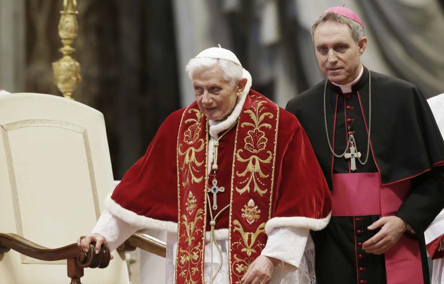 Las memorias del secretario de Benedicto XVI sacuden el Vaticano