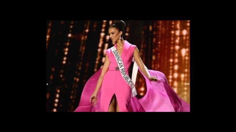 Así es el vestido de gala que lució Andreína Martínez en la preliminar de Miss Universo Así es el vestido de gala que lució Andreína Martínez en la preliminar de Miss Universo