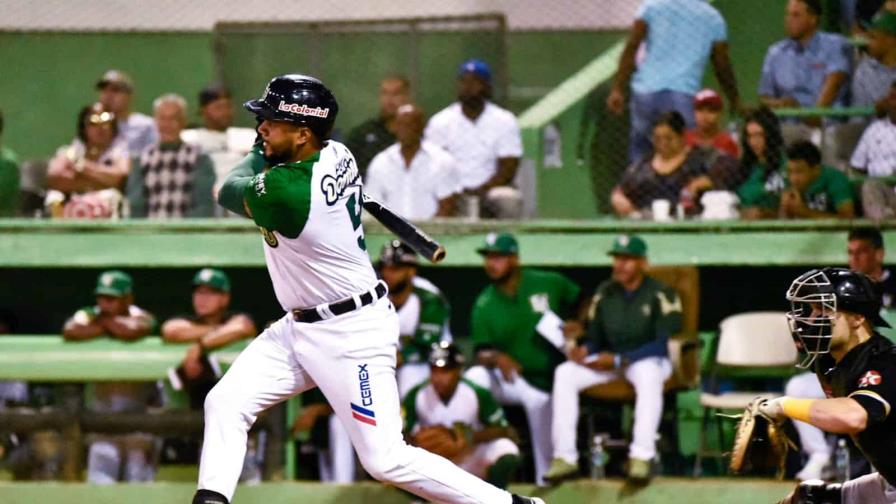 Estrellas pasan a la final y eliminan a las Águilas con un triunfo 3-2