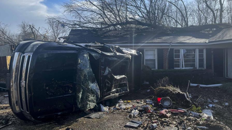 Tormentas en Alabama dejan al menos seis muertos; tornado provoca daños significativos 