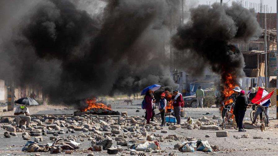 Policía de Perú afirma que Sendero Luminoso se ha infiltrado en protestas