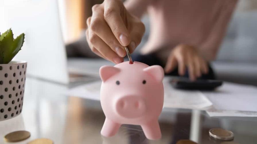 Algunas cosas que deberías dejar de pagar para ahorrar más dinero Algunas cosas que deberías dejar de pagar para ahorrar más dinero