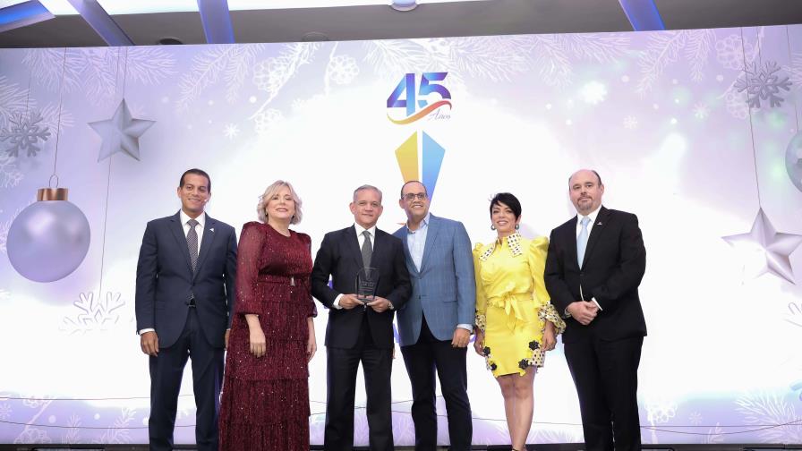 Mapfre Salud ARS, reconocida por séptima vez en Premios a la Excelencia ADOCOSE 2022 Mapfre Salud ARS, reconocida por séptima vez en Premios a la Excelencia ADOCOSE 2022