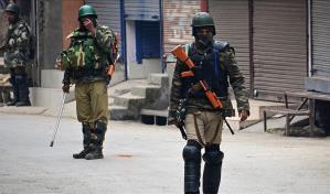 La India arma a civiles en la Cachemira ante aumento de la insurgencia