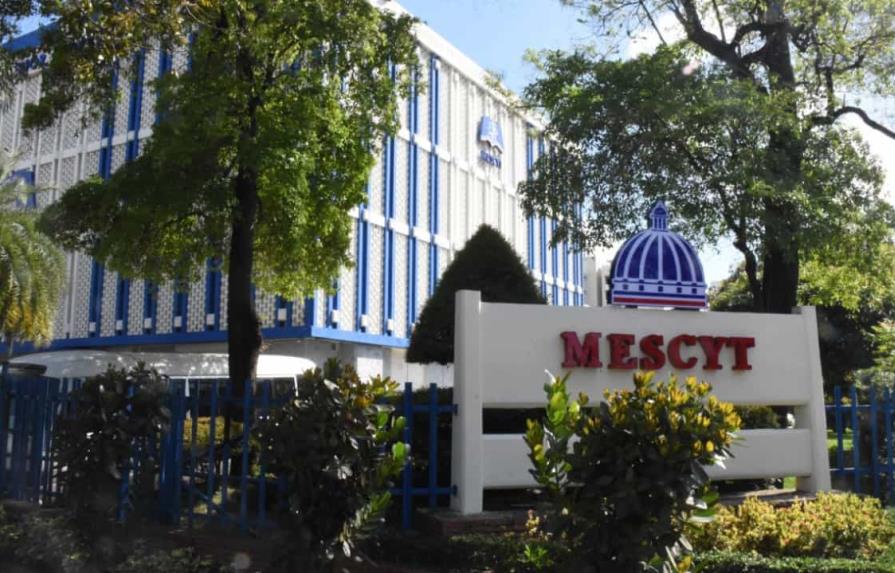 MESCyT convoca a becas internacionales para maestrías y doctorados