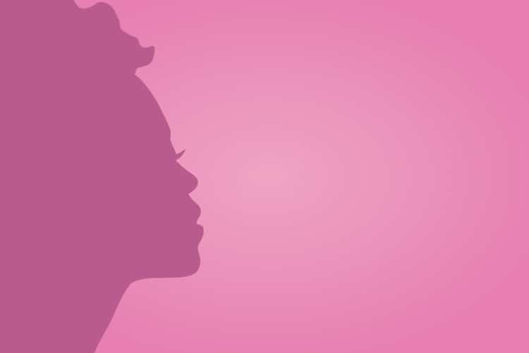 Tenía 30 años. La mató a puñaladas su expareja, quien también hirió gravemente a un hombre con quien habría iniciado una relación. No se ofrecieron otros detalles sobre el feminicidio. Ocurrió <strong>el 31 de octubre</strong> en el sector Jarro Sucio, Sabana Alta, en San Juan de la Maguana.  