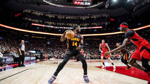 VIDEO | Con 29 puntos de Young, 27 de Murray, Hawks supera a Raptors