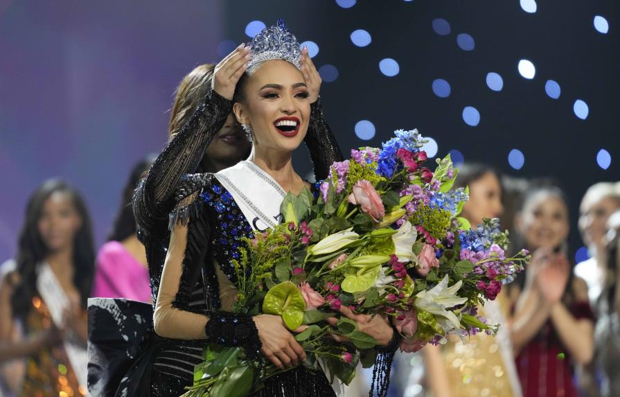 Miss Estados Unidos gana la corona de Miss Universo 2022