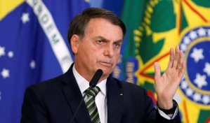 Bolsonaro niega a la Policía participación en presunto fraude con certificados de la covid
