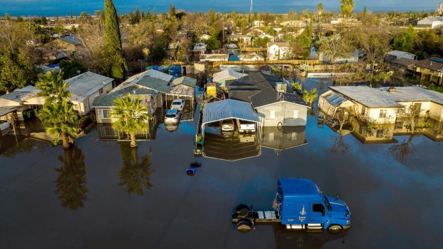 Lluvias provocan nuevas inundaciones en California