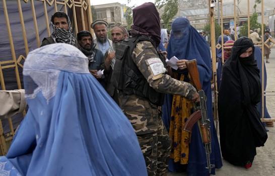 Matan a tiros a una destacada líder afgana del antiguo gobierno en Kabul